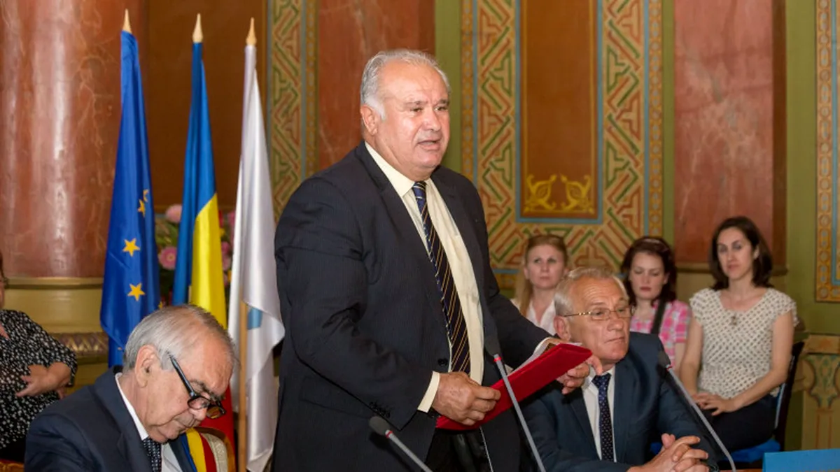 Fostul preşedinte al CJ Gorj, Ion Călinoiu, a fost reţinut pentru 24 de ore
