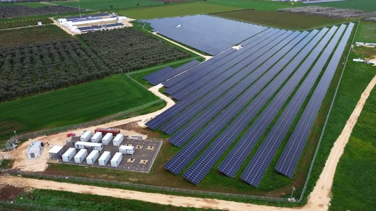 Un gigant energetic din Asia va realiza primul său parc fotovoltaic cu stocare din Europa, într-o comună din Oltenia