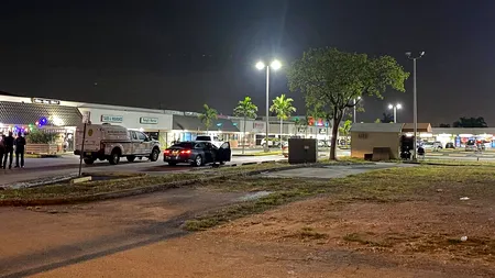 Atac armat în faţa unei săli de concerte din Miami. Cel puțin doi morți și 20 răniți