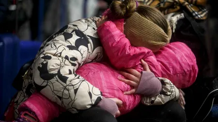 UNICEF: La fiecare secundă, un copil din Ucraina devine refugiat