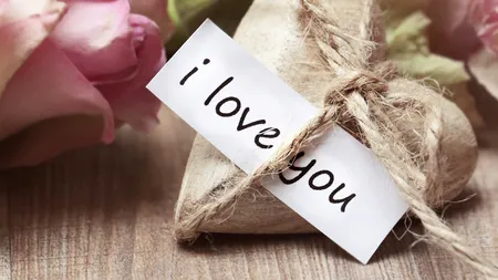 Mesaje de Valentine’s Day. Ce urări să faceți de Ziua Îndrăgostiților