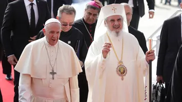 Patriarhul BOR, după decesul Papei: „Pontificatul său lasă o amprentă profundă asupra istoriei recente a Bisericii Romano-Catolice“