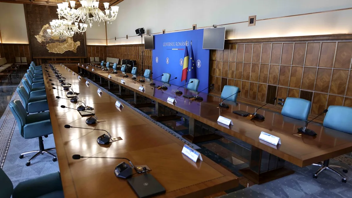 Negocieri tensionate pentru un nou guvern: Cum se împart ministerele şi alte funcţii importante
