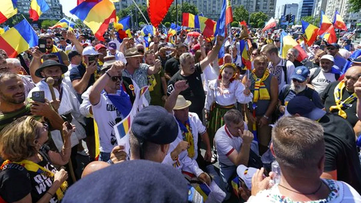 Jandarmi agresați la protestul pentru Călin Georgescu