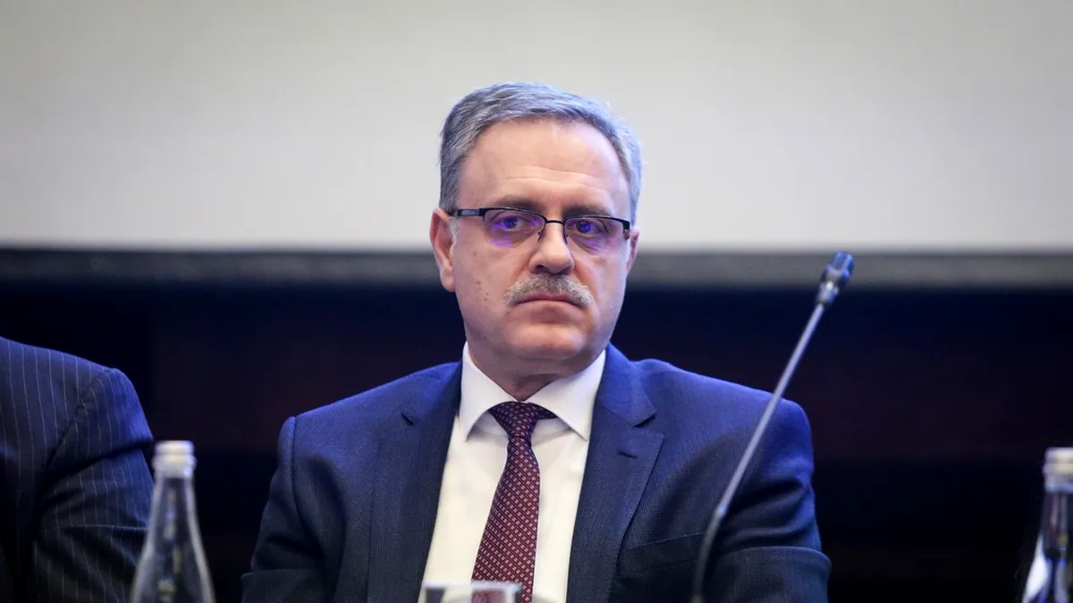 Prăbușirea City Insurance pe piața RCA a aruncat sute de mii de șoferi în haosul statului român
