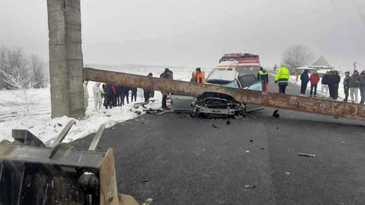 Camionul care a dărâmat limitatorul de 10 tone aparține tatălui primarului din Studina