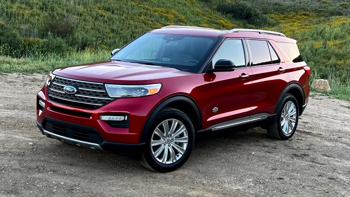 Ford recheamă în service mai multe modele, din cauza unor defecte grave la motor