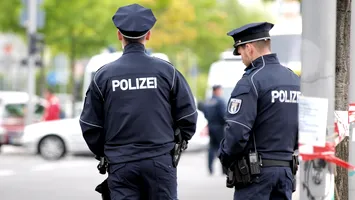 „Atac” bizar în Germania: un român și-a furat propria mașină