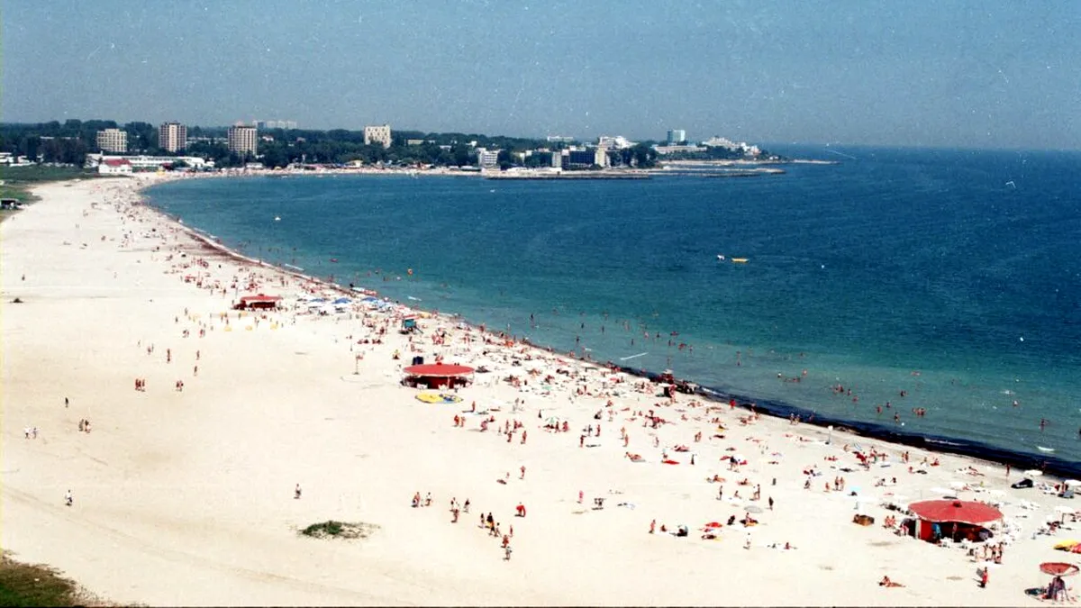 Cât costa un sejur de 3 zile la hotelul lui Copos din Eforie Nord?!