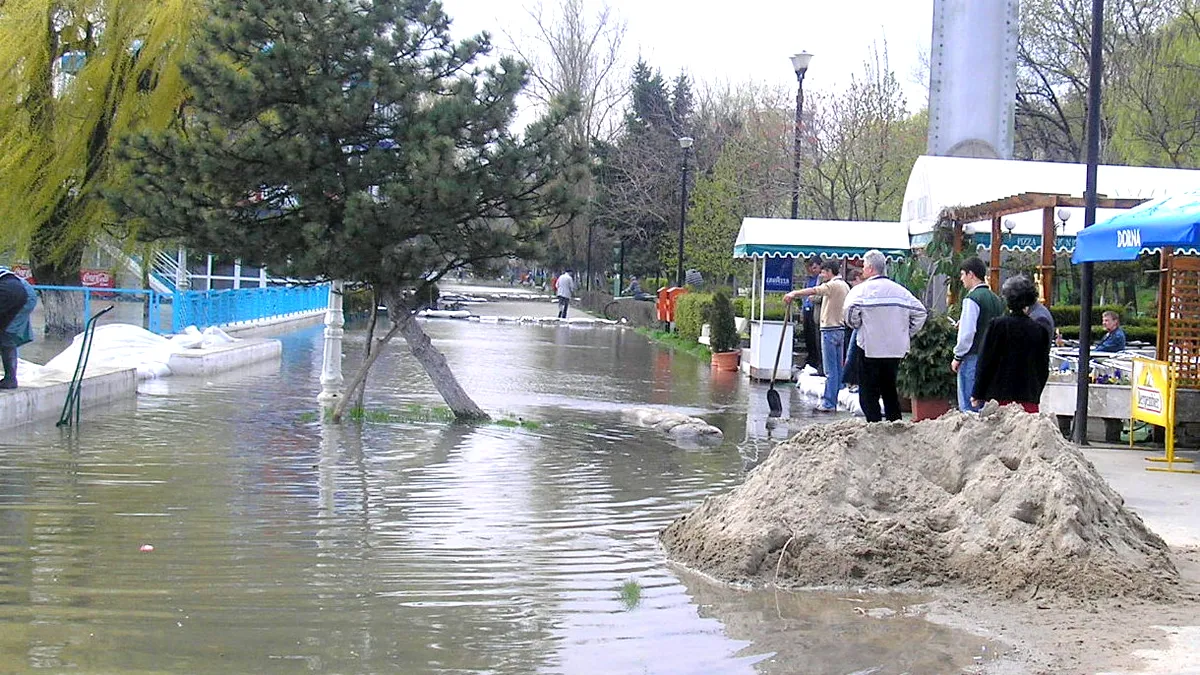 Se apropie de România viitura de pe Dunăre care a produs inundațiile catastrofale din Germania