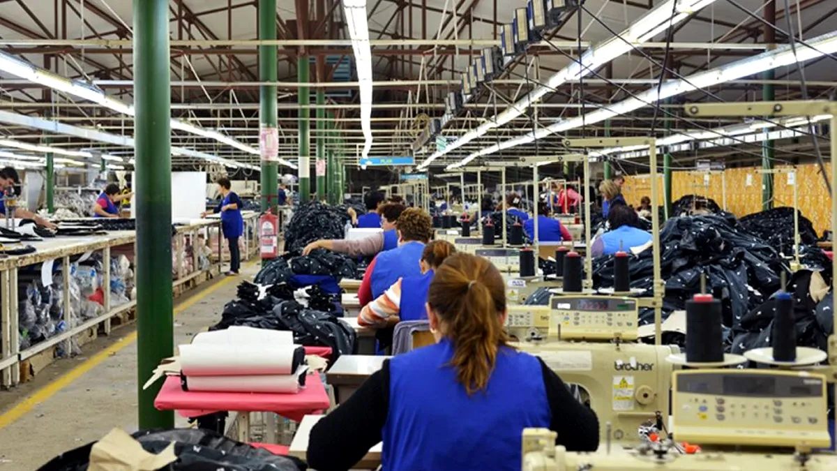 Colaps în industria textilelor. La Botoșani, un gigant italian concediază 364 de angajați