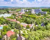O stațiune balneoclimaterică extrem de căutată de turiști „intră în șantier”. Clădiri vechi, soluții noi: ce se va schimba
