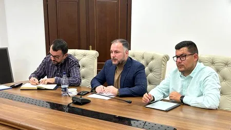 Rareș Hopincă a început să facă ordine în Sectorul 2. Un singur lucru n-o să reușească - problema parcărilor de reședință. Vasilică Drugău de la ADP S2 e prea ,,tare” în post. Nu l-a clintit nimeni de pe scaun, de 20 de ani
