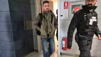 Nici apropiații lui Georgescu nu scapă. Eugen Sechila, săltat direct de pe Aeroportul Otopeni