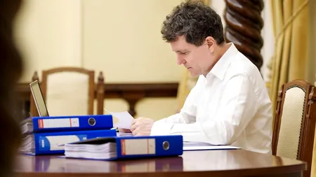 Nicușor Dan: „Am primit sute de pagini de la magistrați”. Consultări luni, fără presă în sală