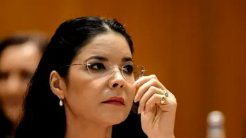 Document oficial american o menționează pe Ana Birchall într-un posibil contact cu CIA. Fosta ministră: «Totul este un fals»