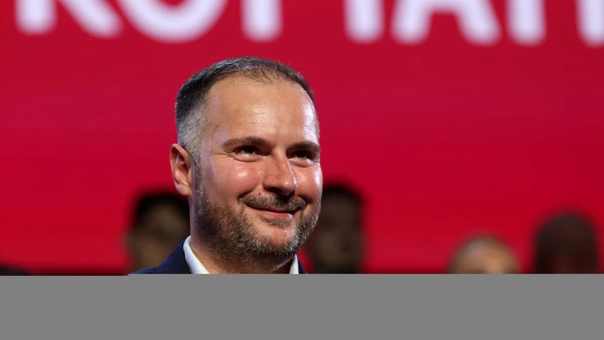 Rareș Hopincă câștigă în Sectorul 2 cu o diferență de 300 de voturi
