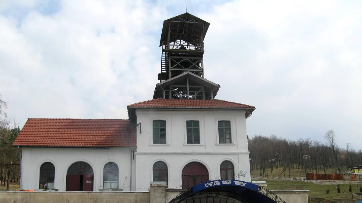 Mina Slănic-Prahova, la un pas de dezastrul de la Salina Praid. UPDATE: Directorul SALROM: Nu există niciun fel de risc