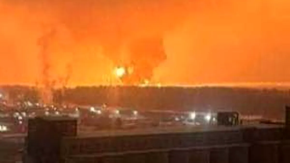 Rafinăria Transneft arde puternic în Briansk, după un atac cu drone al Ucrainei