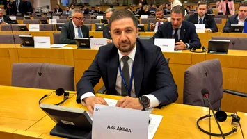 AUR și USR au dat la pace și merg braț la braț prin Ploiești