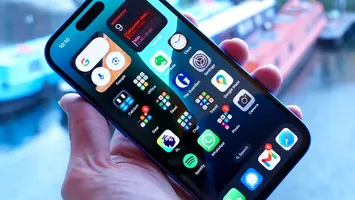 Prețul iPhone 16 ar putea crește din cauza tarifelor vamale din China