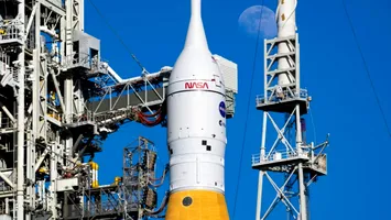 Artemis II în jurul Lunii: un fizician explică riscurile reintrării atmosferice