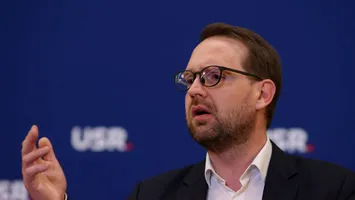 Se pregătește debarcarea lui Dominic Fritz de la șefia USR