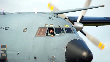 Un avion militar s-a prăbuşit în judeţul Mureş
