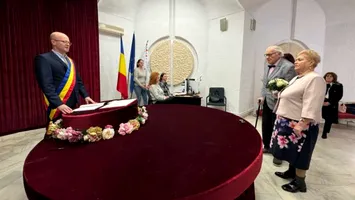 Ziua Îndrăgostiților la octogenari: cununie civilă – el, 86 de ani, ea, 81