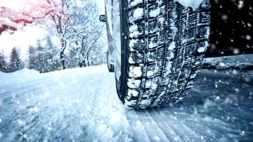 Greșelile frecvente pe care le fac șoferii cu anvelopele all-season și cum influențează acestea siguranța pe șosea