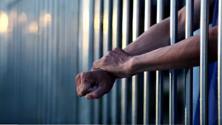Guvernul a aprobat scoaterea penitenciarelor în afara orașelor