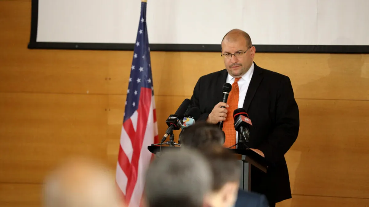 David Muniz, Ambasada SUA: Îndemnăm Guvernul României să combată corupția