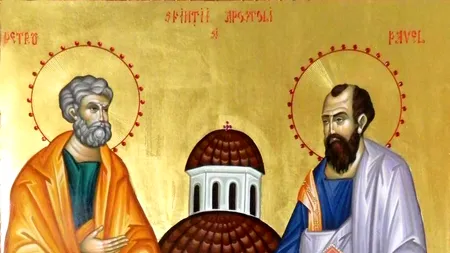 Luna iunie aduce două mari sărbători cu cruce roșie și tradiții vechi de secole