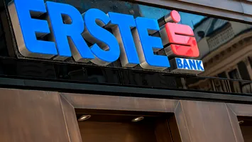 Acțiunile Erste, grupul care deține BCR, au urcat cu 47% într-un an, până la 122,6 euro. Pe ce pariază investitorii