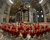Secretele conclavului: cum își aleg cardinalii noul papă în liniștea Vaticanului. O dezvăluire din interior