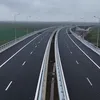 UMB lucrează intens pentru deschiderea a două tronsoane noi din Autostrada Moldovei: termenul rămâne „la limită”
