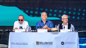 AUR reacționează ferm după declarațiile lui László Tőkés: „Transilvania nu e monedă de schimb”