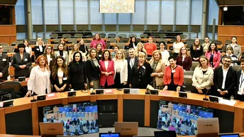 Scrisoare către CE: Gabriela Firea și europarlamentarii României cer acțiune după tragediile violenței domestice