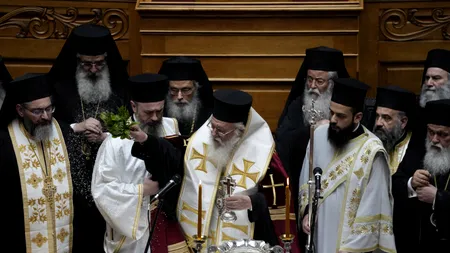 Sinodul Bisericii Greciei se opune legalizării căsătoriilor între persoane de același sex - Corespondență din Atena