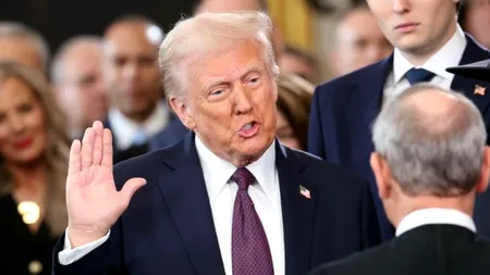 Donald Trump a depus jurământul