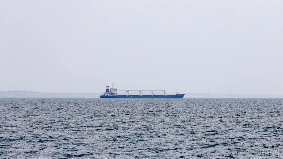 „Megabombă plutitoare”: o navă avariată, cu nitrat de amoniu din Rusia, nu poate fi reparată