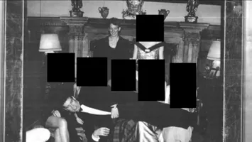 Noi „dosare Epstein”, publicate online. Imagine cu Prințul Andrew și Ghislaine Maxwell, în centrul atenției