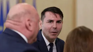 Cei patru judecători CCR propuși de PSD ar fi cerut amânarea deciziei privind pensiile speciale până după 15 ianuarie