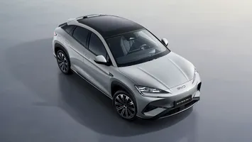 Lângă ce oraș românesc deschide o fabrică cel mai mare producător de mașini electrice din lume