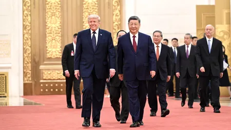Cum arată paranoia de securitate a SUA: cadouri, insigne și telefoane, toate la gunoi după summitul din China