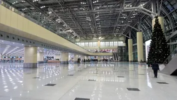 Aeroportul Domodedovo a aterizat forțat în brațele statului: Rusia naționalizează ce nu mai poate controla
