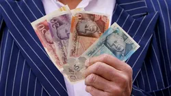 Val de angajări într-o ţară unde locuiesc peste un milion de români. Ce se caută