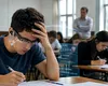 Bacalaureatul cu AI: de la fițuica din mânecă la ochelarii inteligenți. România educată intră pe scurtătură