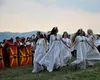 Dansul zânelor și tainele Sânzienelor – sărbătoarea luminii și iubirii