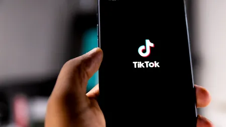 TikTok reporneşte aplicaţia în SUA şi îi mulţumeşte lui Trump pentru intervenţia sa